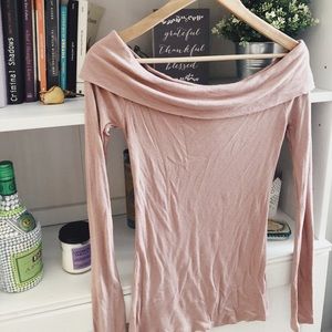 Off the shoulder long sleeve